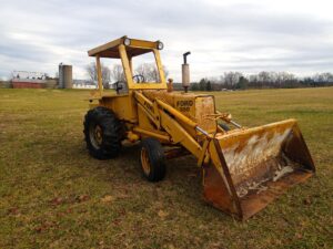 FORD 550 INDUSTRIAL TRACTOR WITH LOADER-image
